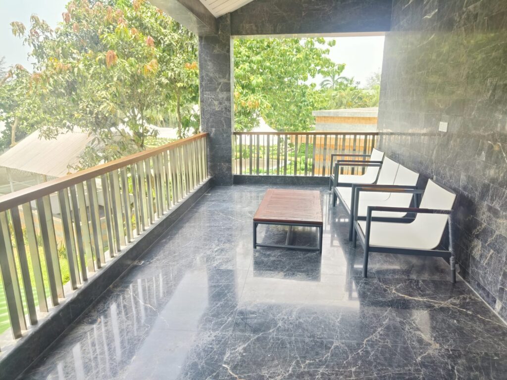 SWAN VILLA